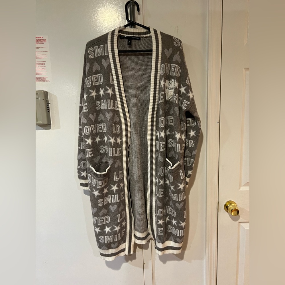 Kerri Rosenthal mint condition sweater size medium